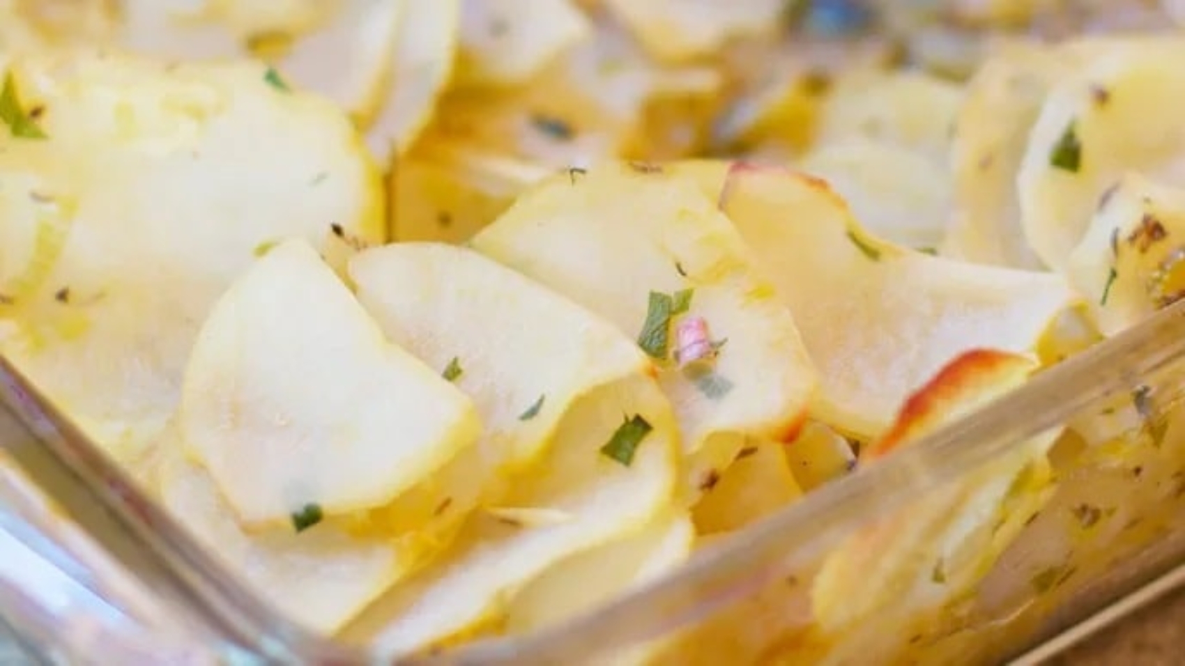 Boulangere Potatoes