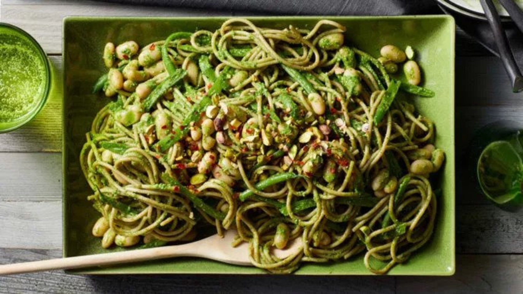 Green Bean Pasta With Cashew Pesto