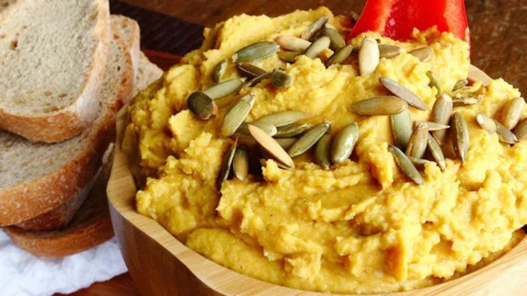 Pumpkincredible Hummus