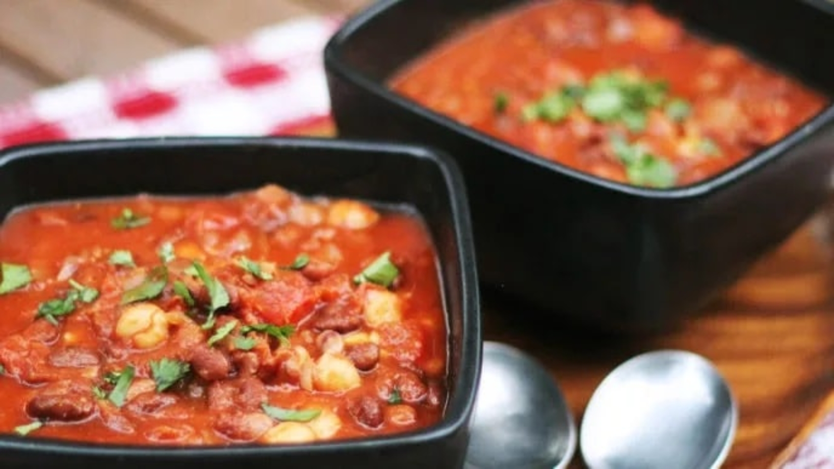 Three Bean Chili For A Crowd