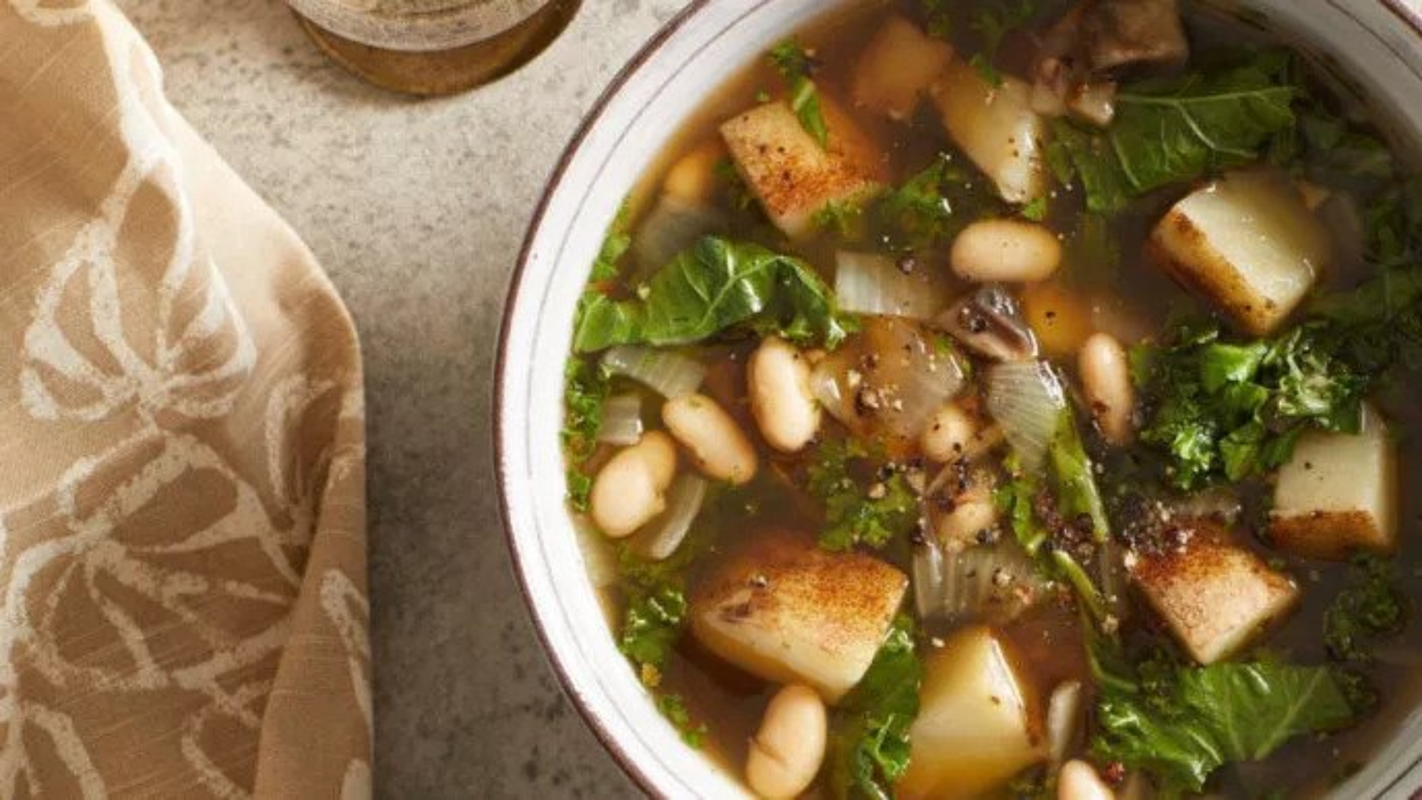 Vegan Minestrone Soup With Potatoes And Kale