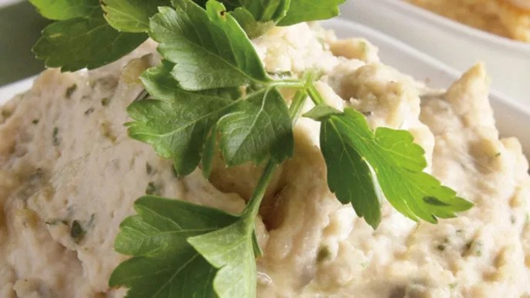 White Bean Hummus With Fresh Thyme And Basil